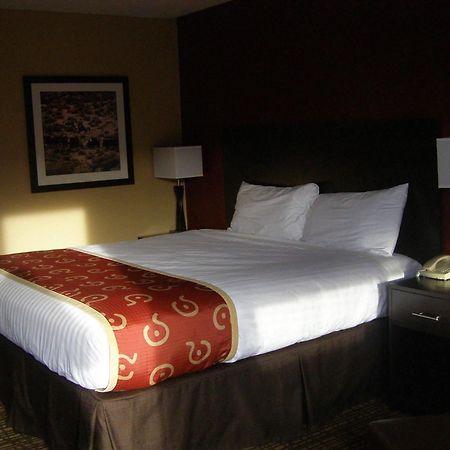 C Punch Inn & Casino Unionville Extérieur photo
